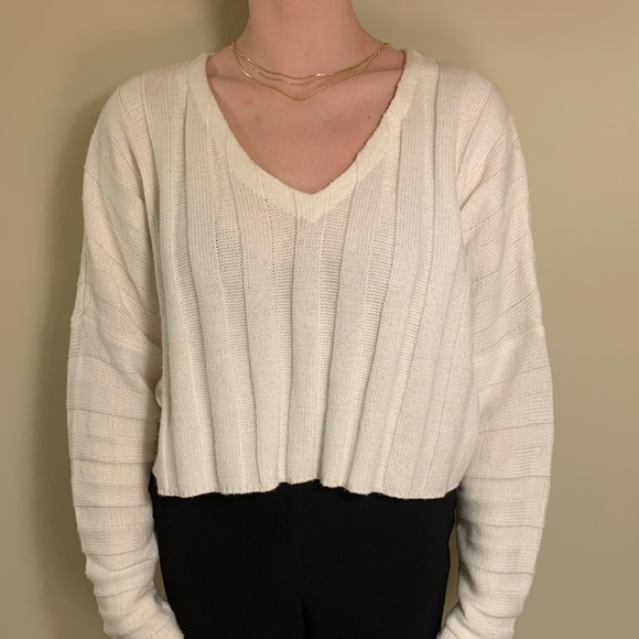 White forever 21 sweater - Picture 1 of 1